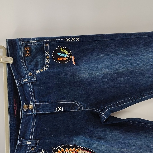 Giddy Up Glamour Native American headdress bootcut jeans 14 stretch embroidery - Picture 3 of 8